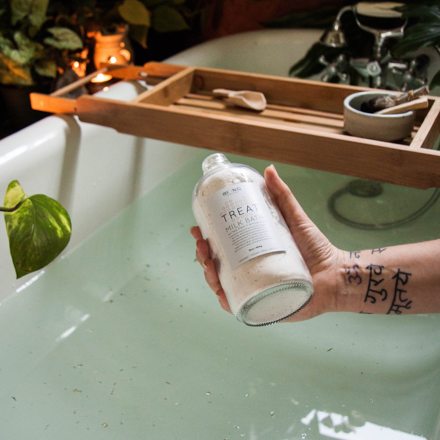 Treat Milk Bath - LIVE BY BEING